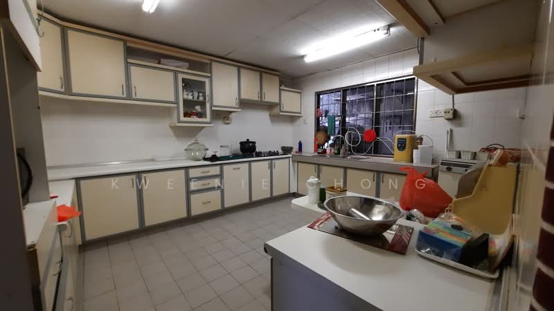 Bungalow for Sale in Taman Desa (Kuala Lumpur) - Kweenie Chong - Kitchen - PropertyGuru.com.my