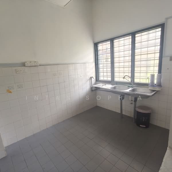 2-storey Terraced House for Sale in Usj 6 (Subang Jaya) - Intan Sophia - PropertyGuru.com.my