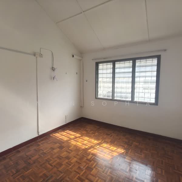 2-storey Terraced House for Sale in Usj 6 (Subang Jaya) - Intan Sophia - PropertyGuru.com.my