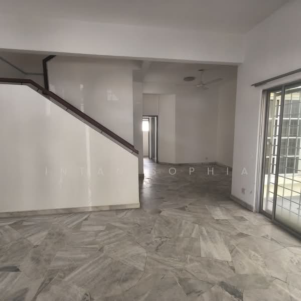 2-storey Terraced House for Sale in Usj 6 (Subang Jaya) - Intan Sophia - PropertyGuru.com.my