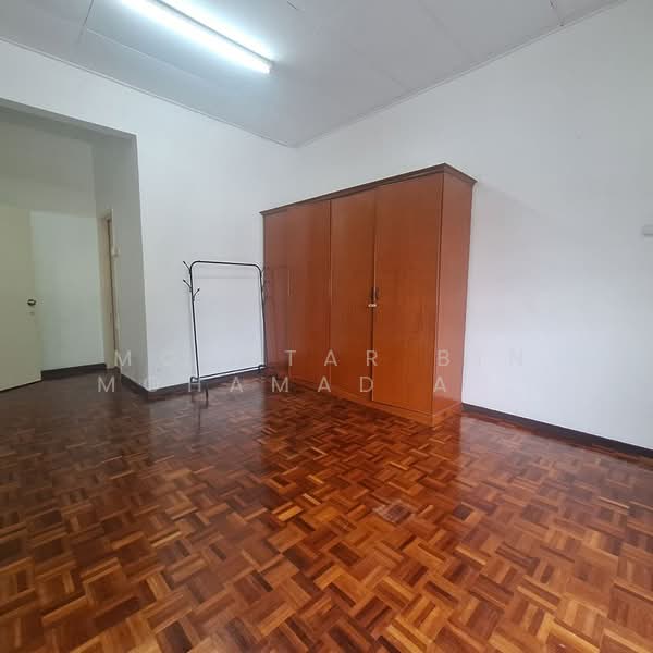 Rumah Teres untuk Dijual di Bandar Kinrara Seksyen 5 (Bandar Kinrara) - Mokhtar Bin Mohamad Akhir - Interior - PropertyGuru.com.my