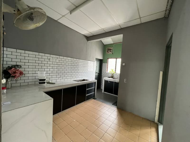 Rumah Teres 1 Tingkat untuk Dijual di Nibong Tebal (Penang) - David Lee - Kitchen - PropertyGuru.com.my