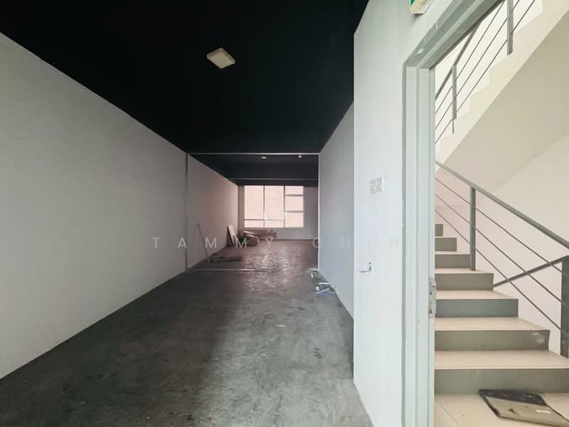 Shop for Rent in Medini (Iskandar Puteri (Nusajaya)) - Tammy Chin - Entrance - PropertyGuru.com.my