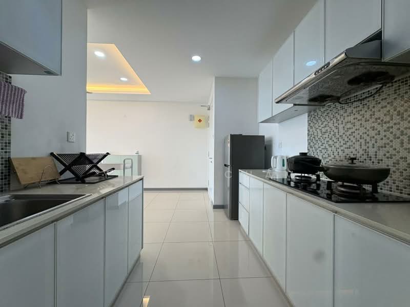 Servis Apartment untuk Disewa di United Point (Residensi Berpadu) - Yi Jun Cham - Kitchen - PropertyGuru.com.my
