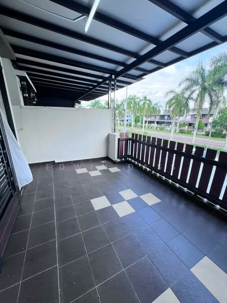 Rumah Teres 2 Tingkat untuk Dijual di Taman Nusa Bestari (Iskandar Puteri (Nusajaya)) - Edwin Dass - Balcony - PropertyGuru.com.my
