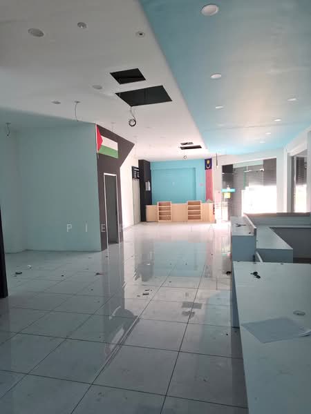 Shop / Office for Rent in Bandar Seri Putra (Bangi) - Pierre Lam - PropertyGuru.com.my