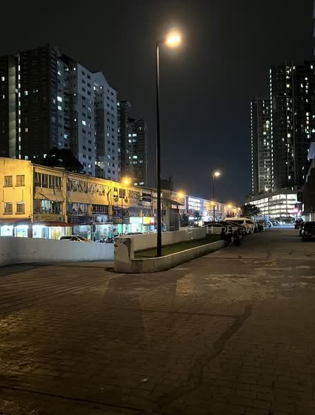 Shop / Office for Rent in Kampung Sungai Kayu Ara (Petaling Jaya) - melody chew - PropertyGuru.com.my