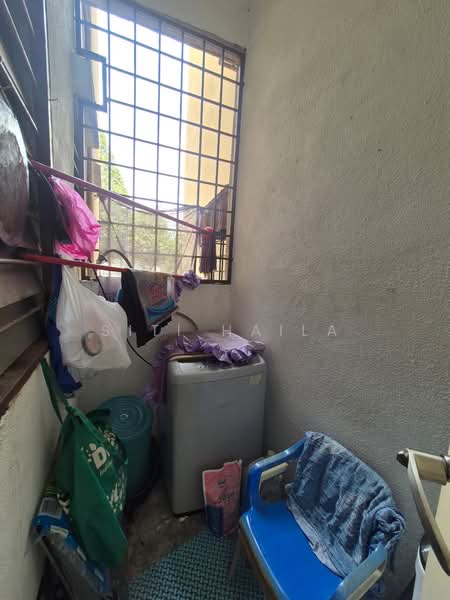 Apartment for Sale at Pangsapuri Orkid - Siti Haila - Balcony - PropertyGuru.com.my