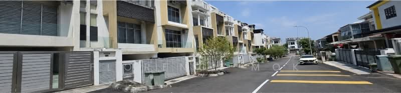 4.5-storey Terraced House for Sale in Happy Garden (Kuchai Lama) - Florence Mok - PropertyGuru.com.my