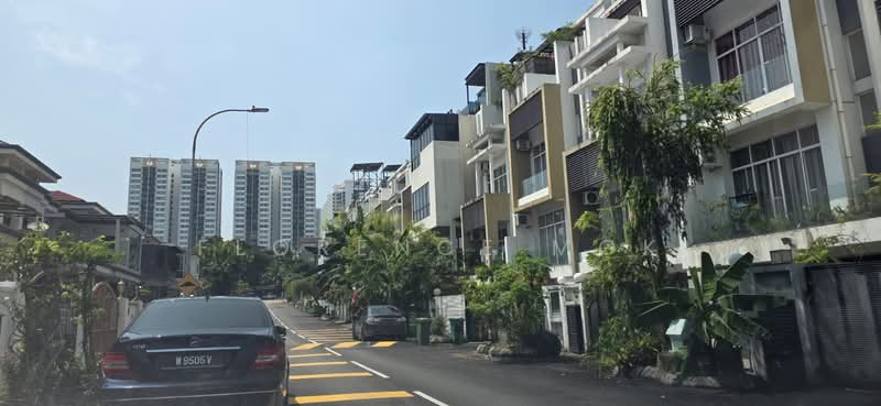 4.5-storey Terraced House for Sale in Happy Garden (Kuchai Lama) - Florence Mok - PropertyGuru.com.my