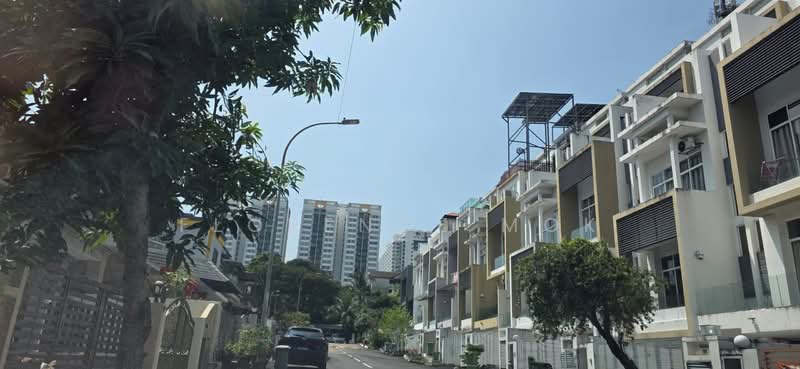 4.5-storey Terraced House for Sale in Happy Garden (Kuchai Lama) - Florence Mok - PropertyGuru.com.my