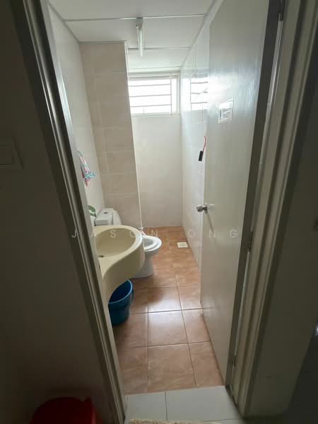 Condominium for Rent at Platinum Lake PV 15 - Jason Ong - Bathroom - PropertyGuru.com.my