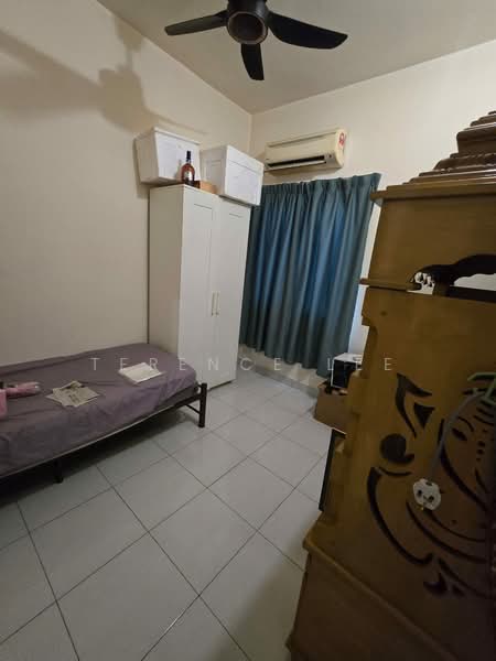 2-storey Terraced House for Rent in Bandar Bukit Raja (Klang) - Terence Lee - Bedroom - PropertyGuru.com.my