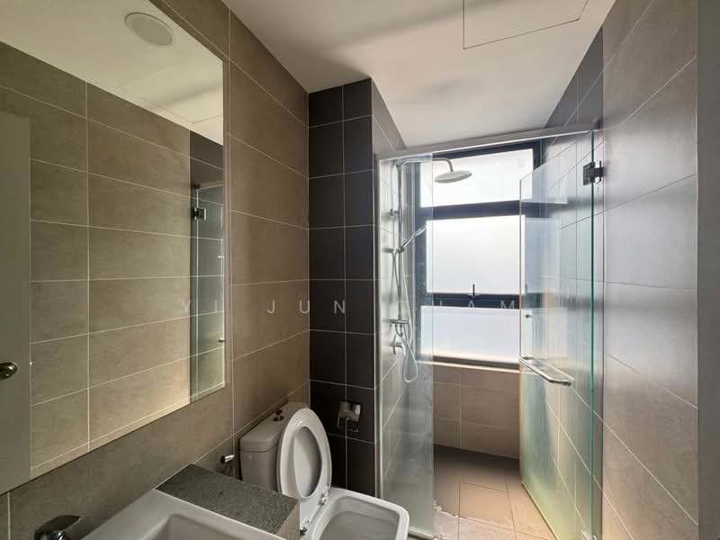 Kondominium untuk Disewa di Lakeville Residence - Yi Jun Cham - Bathroom - PropertyGuru.com.my
