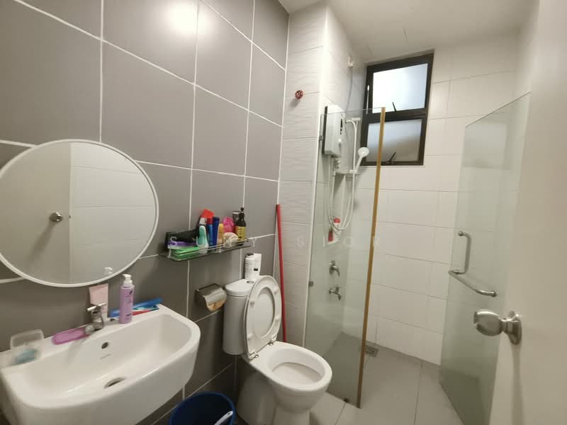 Servis Apartment untuk Dijual di The Platino Serviced Apartment - Suny Sior - Bathroom - PropertyGuru.com.my