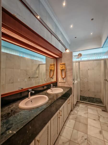 Kondominium untuk Dijual di Mont Kiara Pelangi - Kayden Bong - Bathroom - PropertyGuru.com.my
