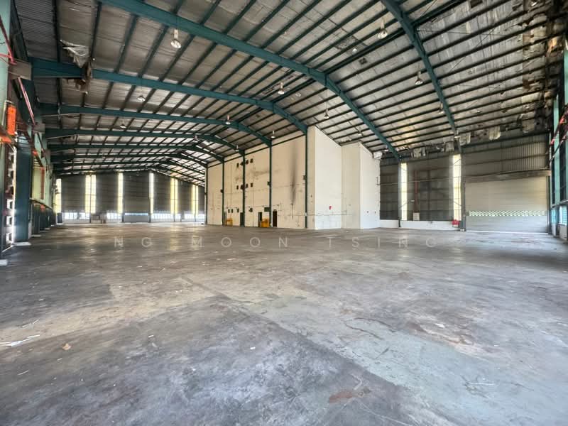 Factory for Rent in Taman Bukit Rawang Jaya (Rawang) - Ng Moon Tsing - Interior - PropertyGuru.com.my