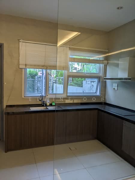 Terraced House for Rent in Tanjung Bungah (Penang) - Elaine Ooi - Kitchen - PropertyGuru.com.my
