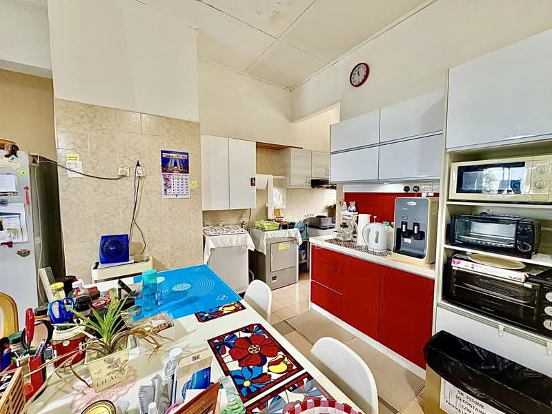 Kondominium untuk Dijual di Sri Alam Condominium - NORFADILAH ZAINUDDIN - Kitchen - PropertyGuru.com.my