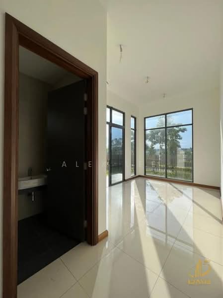 Semi-Detached House for Sale in Telok Panglima Garang (Selangor) - Alex Lee - Interior - PropertyGuru.com.my