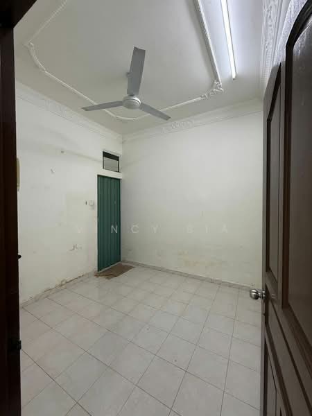 1-storey Terraced House for Sale in Taman Universiti (Skudai) - Vincy Sia - Interior - PropertyGuru.com.my