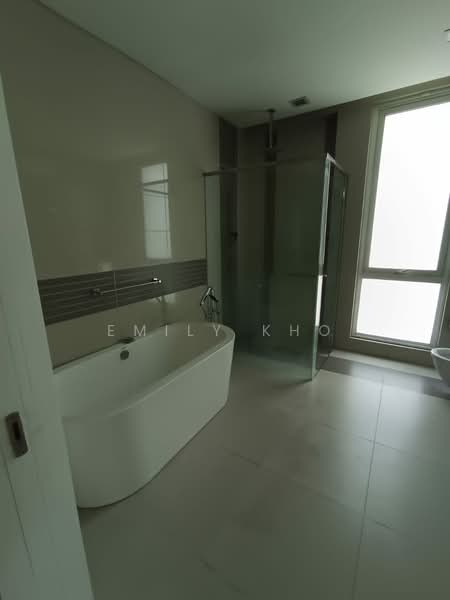 Bungalow for Rent in Sunway Damansara (Kota Damansara) - Emily Kho - Bathroom - PropertyGuru.com.my