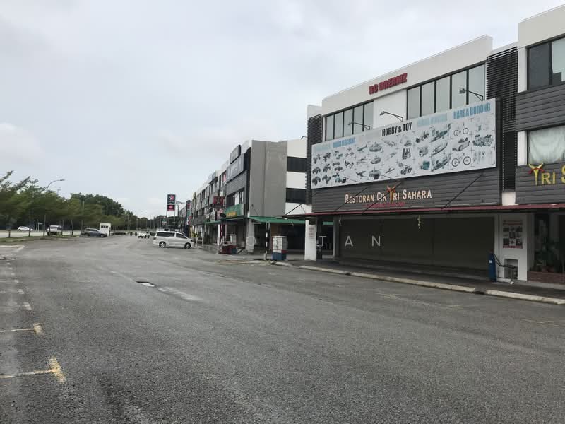 Shop for Sale in Seksyen U13 (Setia Alam) - Chloe Tan - Exterior - PropertyGuru.com.my