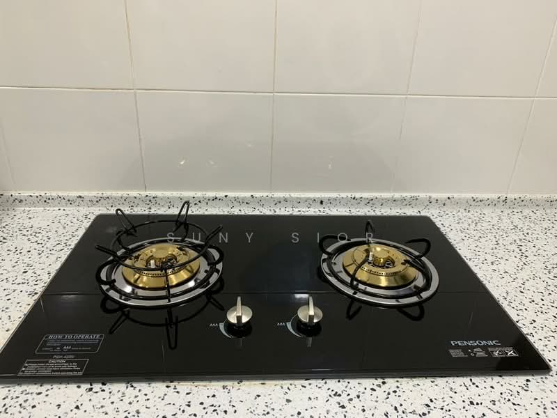 Servis Apartment untuk Dijual di Pangsapuri Tanah Emas (Golden Sands) - Suny Sior - Kitchen - PropertyGuru.com.my