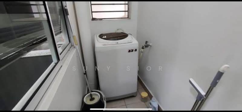 Servis Apartment untuk Dijual di Pangsapuri Tanah Emas (Golden Sands) - Suny Sior - Interior - PropertyGuru.com.my