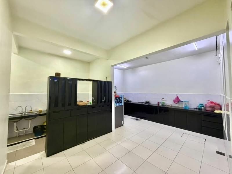 Rumah Berkembar untuk Dijual di Pasir Gudang (Johor) - Rajan . - PropertyGuru.com.my