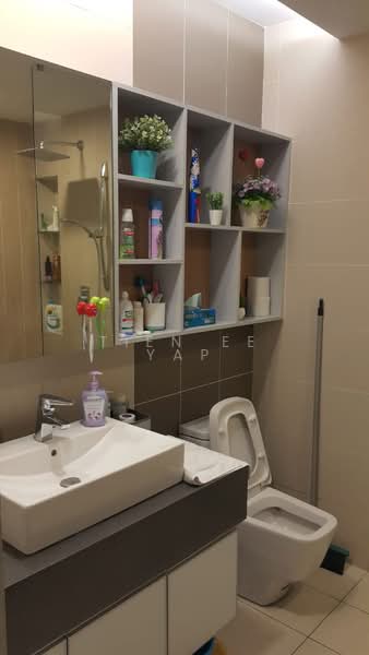 Service Residence for Sale at The Potpourri - Tien Ee Yap - Bathroom - PropertyGuru.com.my