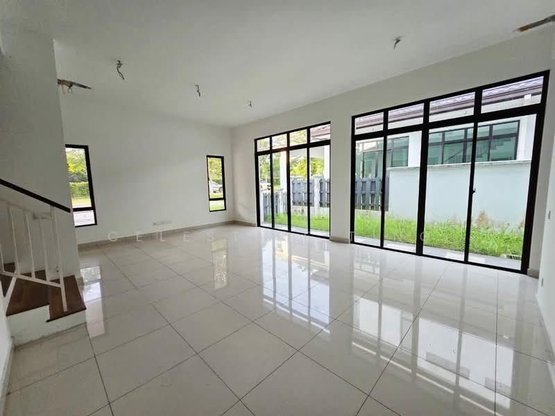 Rumah Berkembar untuk Dijual di Eco Majestic (Semenyih) - Celestine Ting - Living Room - PropertyGuru.com.my