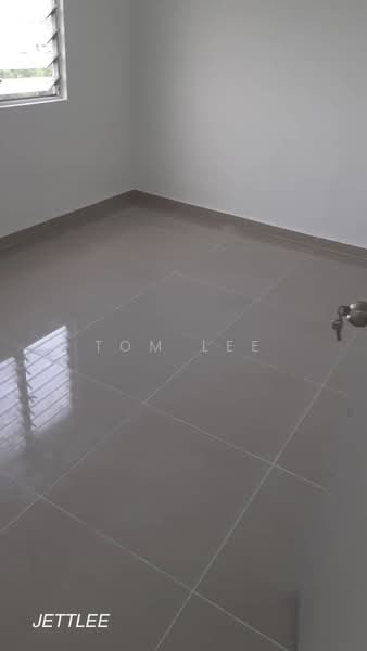 Pangsapuri untuk Dijual di Pangsapuri Seri Nipah - Tom Lee - PropertyGuru.com.my