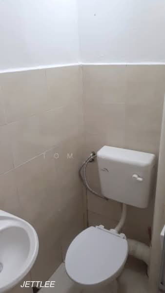 Pangsapuri untuk Dijual di Pangsapuri Seri Nipah - Tom Lee - PropertyGuru.com.my