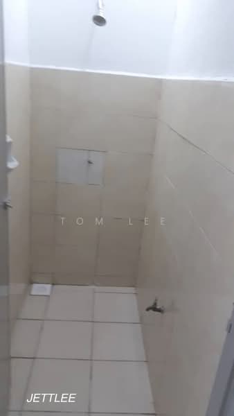 Pangsapuri untuk Dijual di Pangsapuri Seri Nipah - Tom Lee - PropertyGuru.com.my
