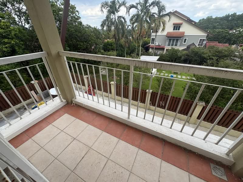 3-storey Terraced House for Sale in Bandar Bukit Puchong (Puchong) - AMBER TAN - Balcony - PropertyGuru.com.my