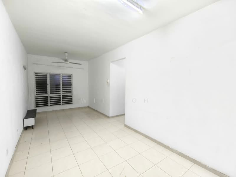 Apartment for Rent at Baiduri Court Apartment - Wil Koh - Living Room - PropertyGuru.com.my
