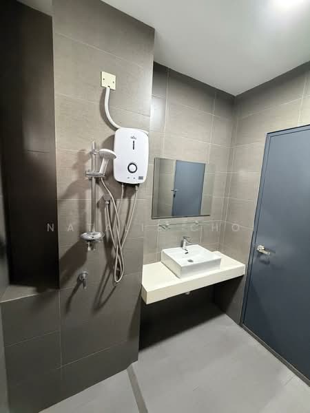 Condominium for Sale at The Hermington - Natalie Choi - Bathroom 1 - PropertyGuru.com.my