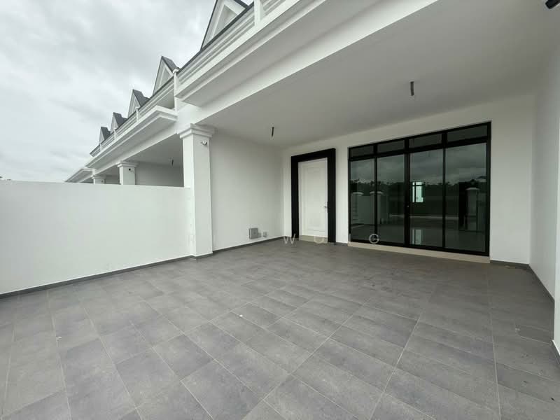 2-storey Terraced House for Sale in Bandar Seri Alam (Masai) - Eric Wong - Exterior - PropertyGuru.com.my