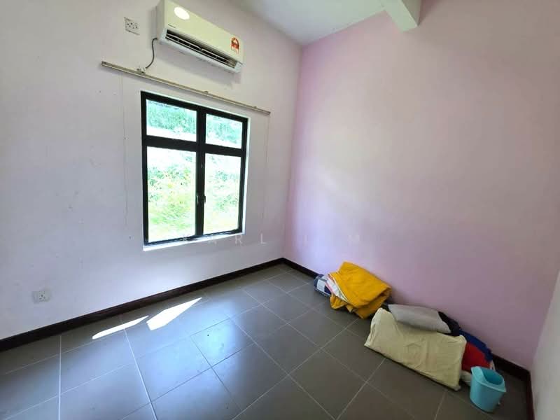 Rumah Berkembar untuk Dijual di Taman Nusa Idaman (Iskandar Puteri (Nusajaya)) - Karl Lim - Bedroom - PropertyGuru.com.my
