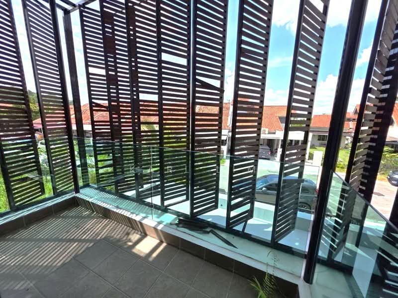 Rumah Berkembar untuk Dijual di Taman Nusa Idaman (Iskandar Puteri (Nusajaya)) - Karl Lim - Balcony - PropertyGuru.com.my