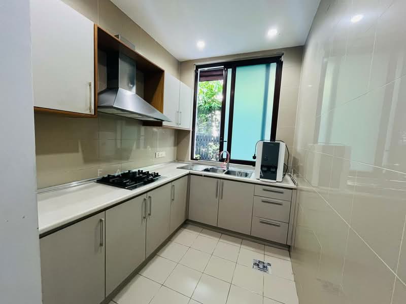 Bungalow for Rent in Mont Kiara (Kuala Lumpur) - Fatin Ismail - Kitchen - PropertyGuru.com.my