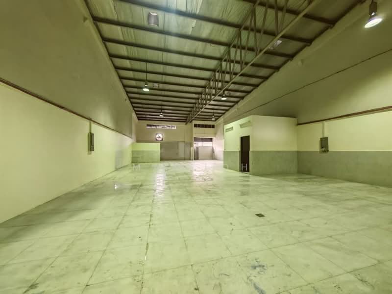 Terrace Factory for Sale in Taman Desa Cemerlang (Ulu Tiram) - Max Loh - Interior - PropertyGuru.com.my