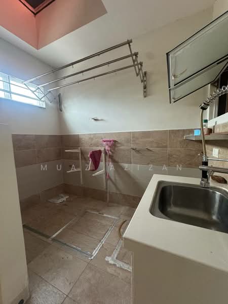 Rumah Teres 2-Tingkat untuk Dijual di Teluk Kumbar (Bayan Lepas) - Muaz Azizan - Interior - PropertyGuru.com.my