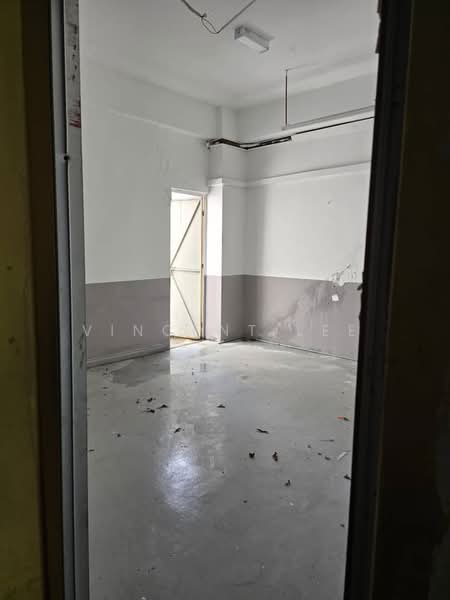 Shop for Rent in Taman Putra Sulaiman (Ampang) - Vincent Lee - Interior - PropertyGuru.com.my