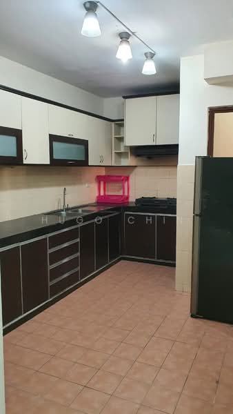 Condominium for Sale at Palm Spring @ Damansara - Hugo Chin - Kitchen - PropertyGuru.com.my