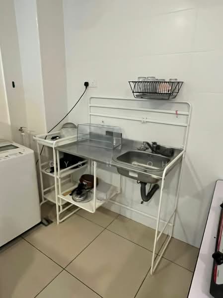 Kondominium untuk Disewa di BM City Suites @ BM City Mall - Gyson Goh - Kitchen - PropertyGuru.com.my
