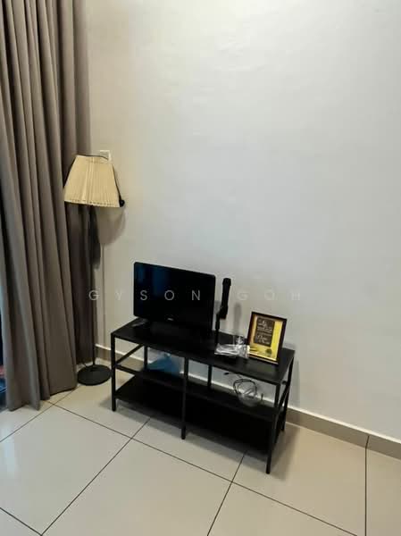 Kondominium untuk Disewa di BM City Suites @ BM City Mall - Gyson Goh - Living Room - PropertyGuru.com.my