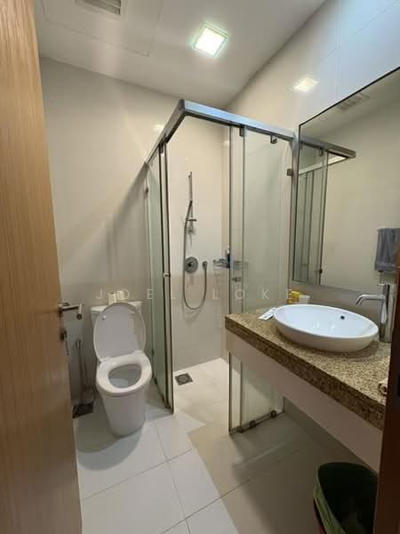 Servis Apartment untuk Dijual di Twins @ Damansara Heights - Joel Loke - Bathroom - PropertyGuru.com.my