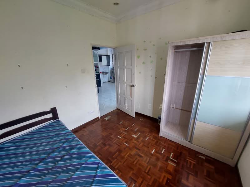 Condominium for Sale at Vista Condominium - Tony Cheah - Bedroom - PropertyGuru.com.my